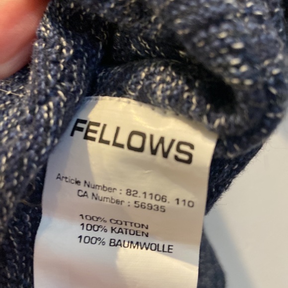 Fellows united V-neck sweater made in India - Picture 8 of 11